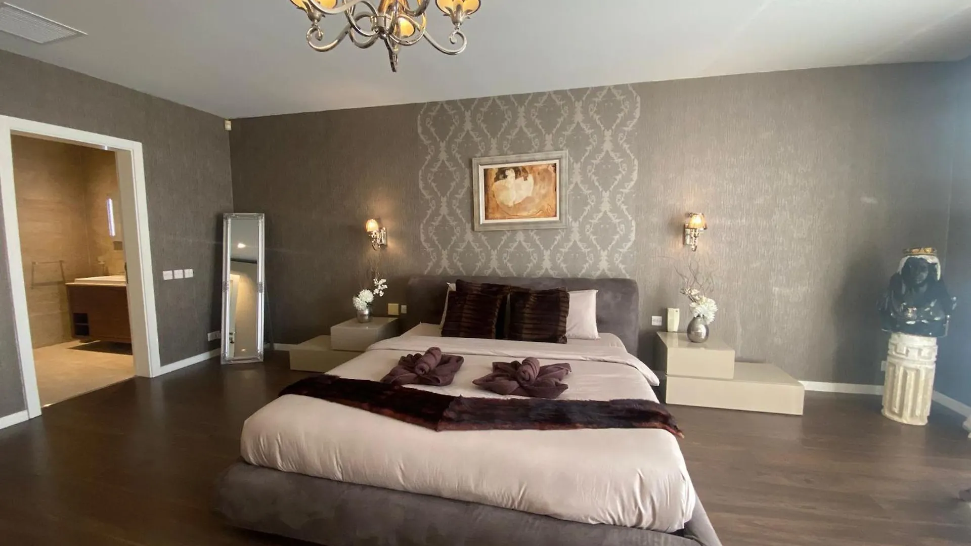 Lejlighed Luxurious 3 Bedroom With Pool Saint Julian's